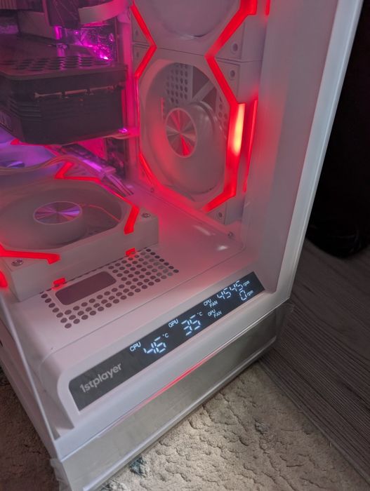 Okazie ‼️ Kit Gaming Ryzen 8400F cu RTX 5060ti de 8Gb !