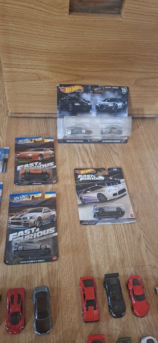 Vând mașinuțe hotwheels