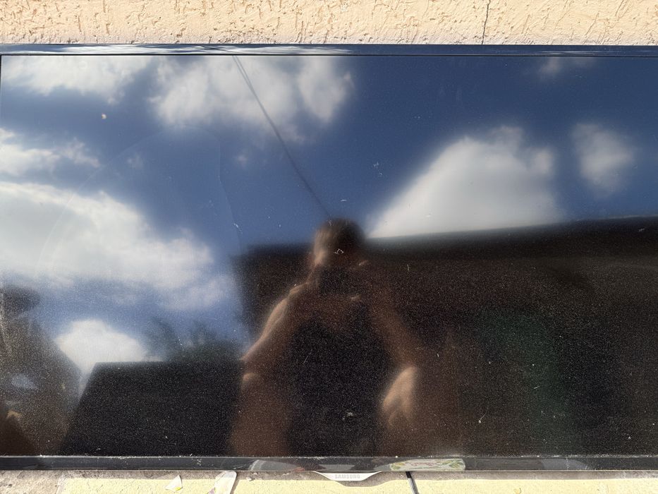 Телевизор/монитор