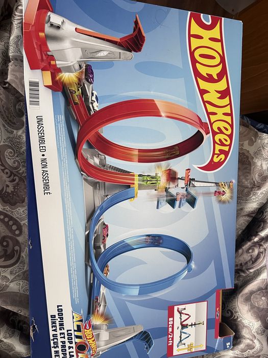 Hot wheels писта