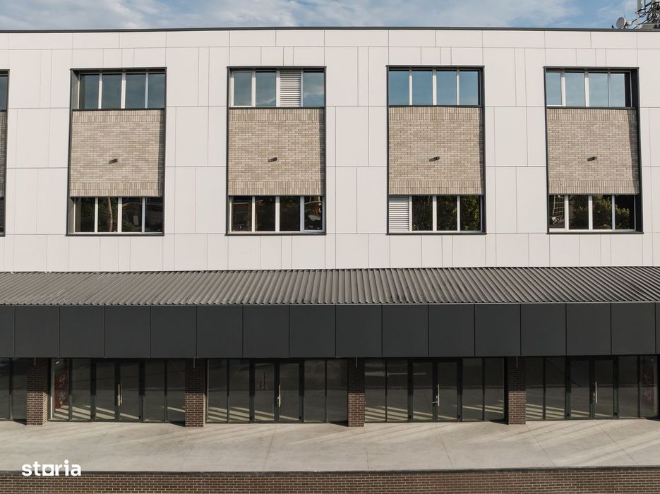 Spațiu Comercial 288 mp – Showroom / Clinică / Retail – Aeroport Cluj