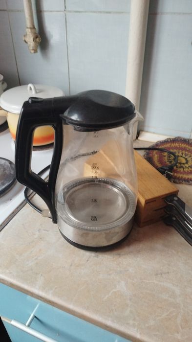 Чайник элекрический мощность 1,8 кв