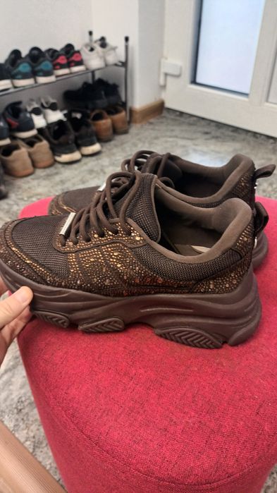 Adidasi dama Steve Madden originali