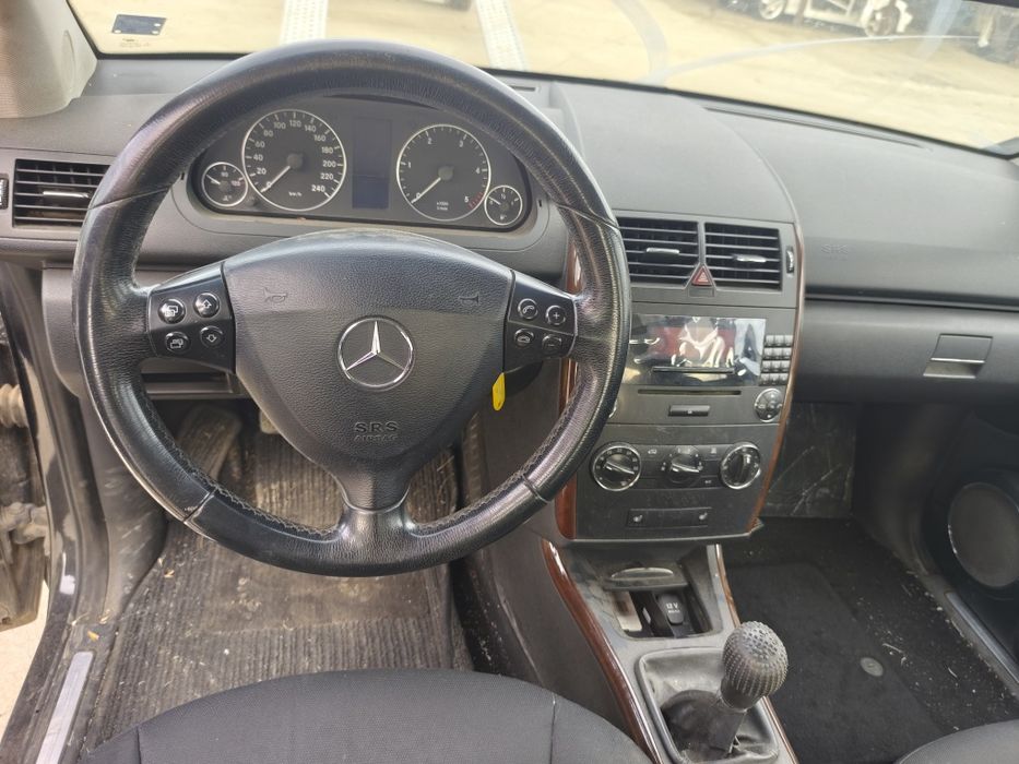 Mercedes A160 CDI на части