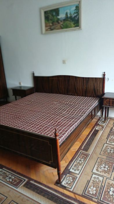Спалня,гардероб, тоалетка,2бр.нощни шкафчета,от 70-години