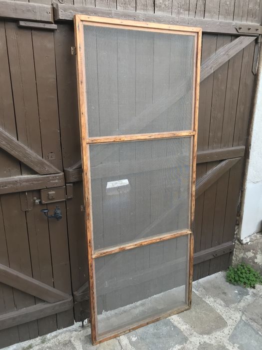 Чамов Комарник за врата