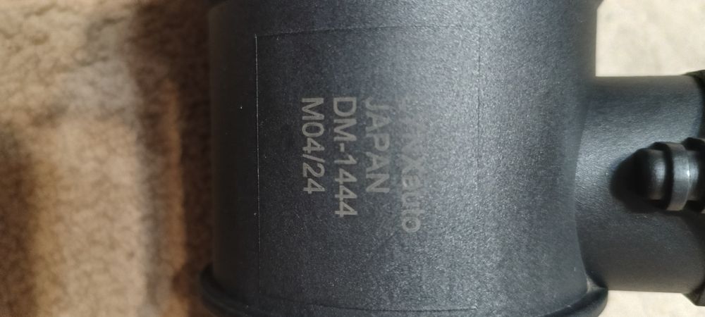 Продаю ДМРВ на audi A6 C5