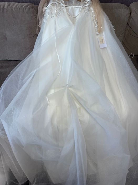 Платье свадебное новое
