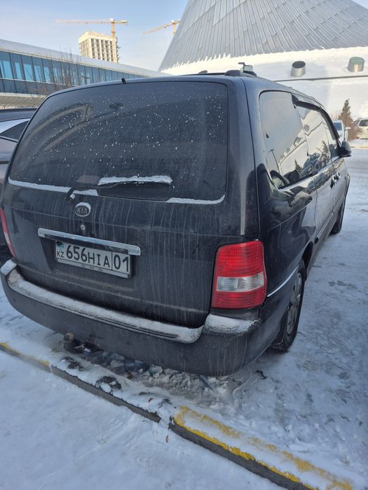 Продам авто! Kia carnival 2005.