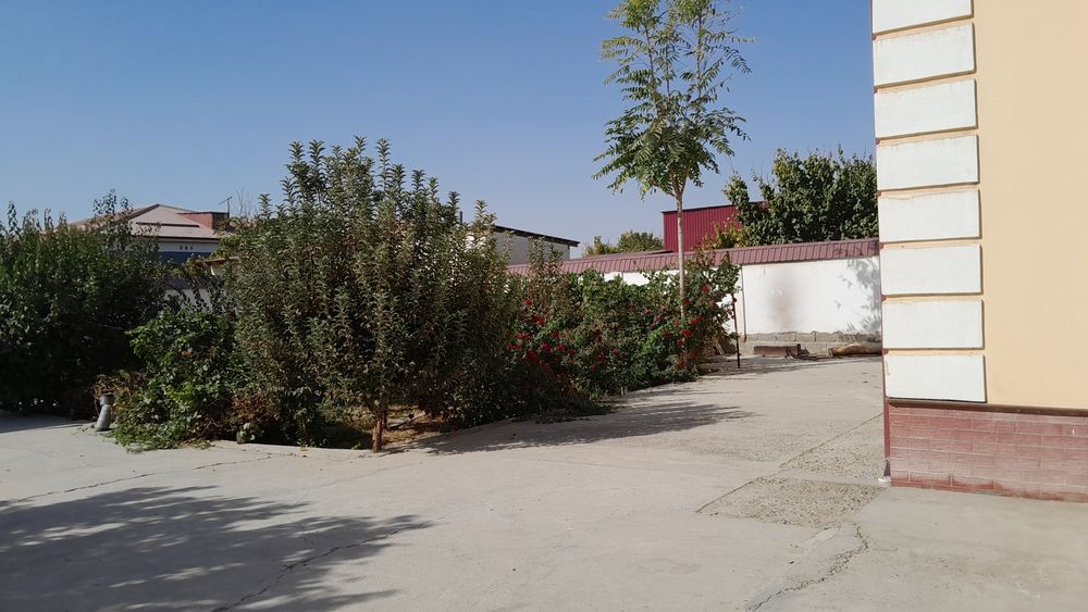 Срочно Коттедж сотилади.  Продаётся  срочно  Коттедж