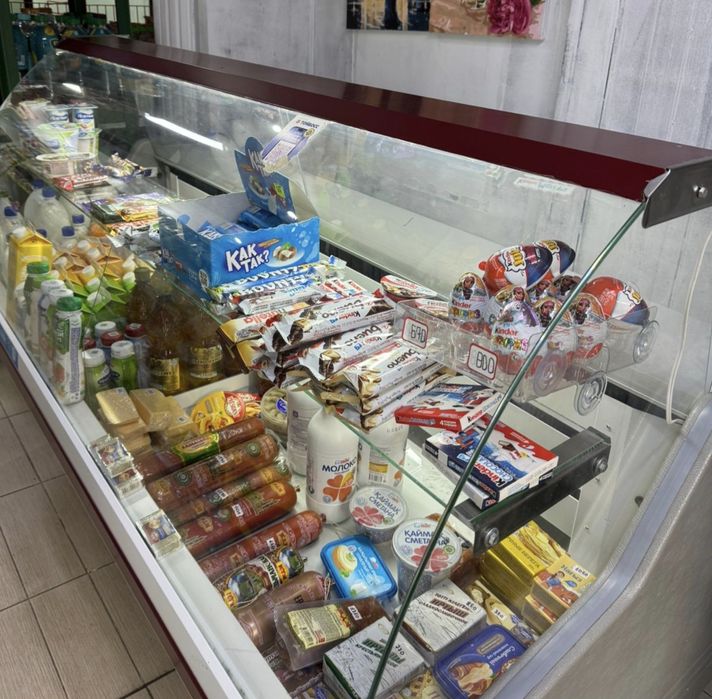 Холодильник витринный