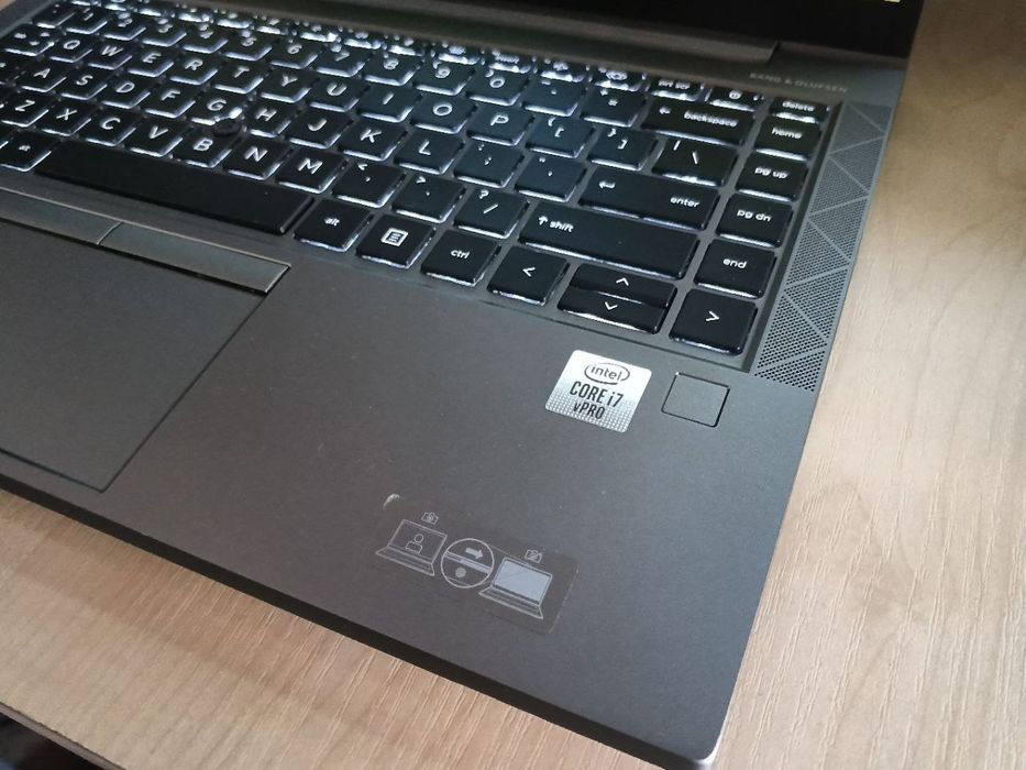 HP ZBook Firefly G7 14" IPS FHD/ CORE™ i7-10610U/ 8GB DDR4/ 256GB NVMe