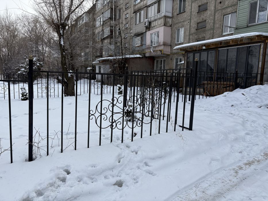 продам ограждения черные