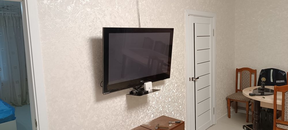 Установка телевизора на стену