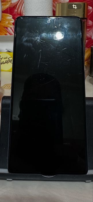 Продам САМСУНГ  А51    5000 тг