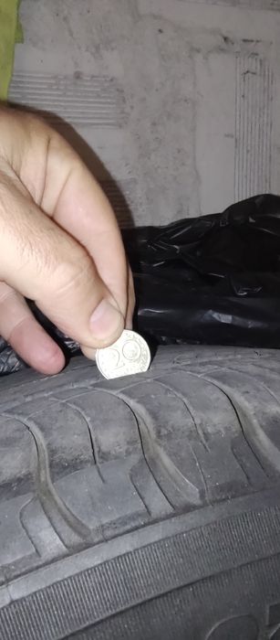 Всесезонни автомобилни гуми Continental и Michelin 235/55/17