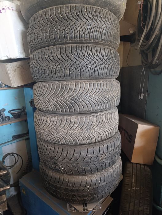 195/65/15 продам комплект шин
