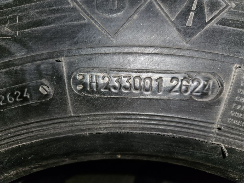 215 75 17.5 JKTYRE предни
