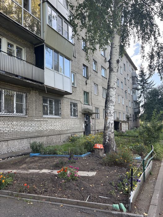 Продам 2-х комнатную квартиру в районе Стрелки