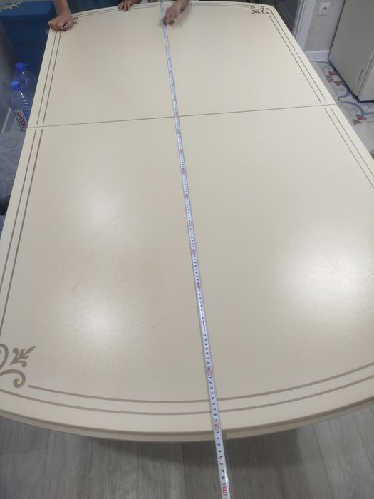 Стол сатылады...