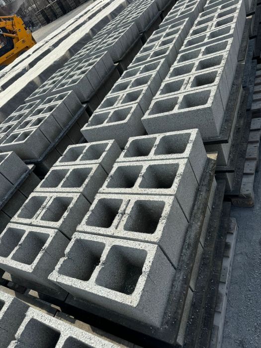 сплитерные блоки , колоны, рванный