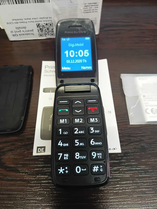 Telefon cu butoane pentru seniori-varstnici