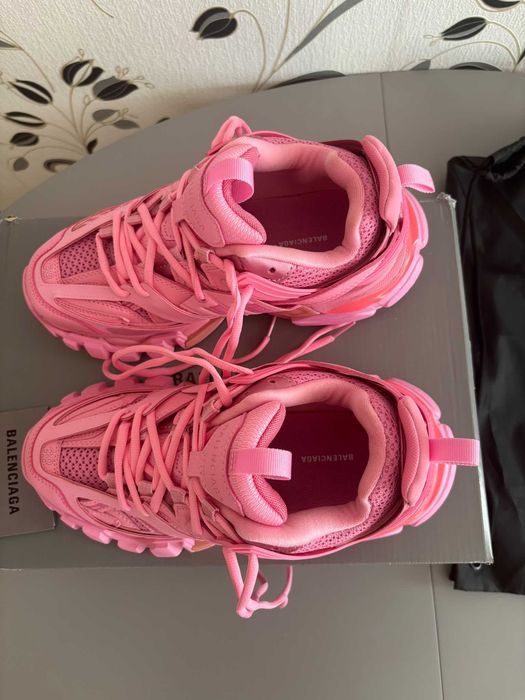 BALENCIAGA Track roz 36,37