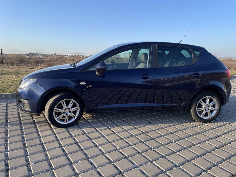 SEAT Ibiza 2009 -4 usi-incalzire scaune-Bluetooth Touch-180.000 km
