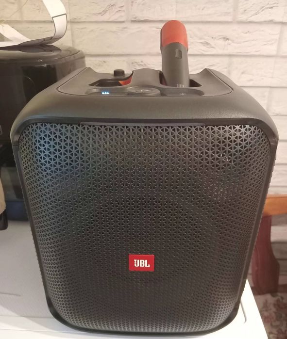 Boxa jbl 100 encore cu microfon (jbl) ușor negociabil
