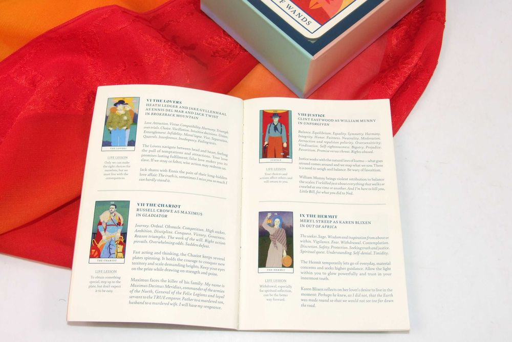 Pachet cu 78 carti de TAROT + Instructiuni de Utilizare, NOU