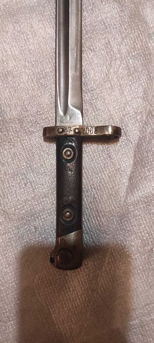 Щик Manliher с две чисто нови кании