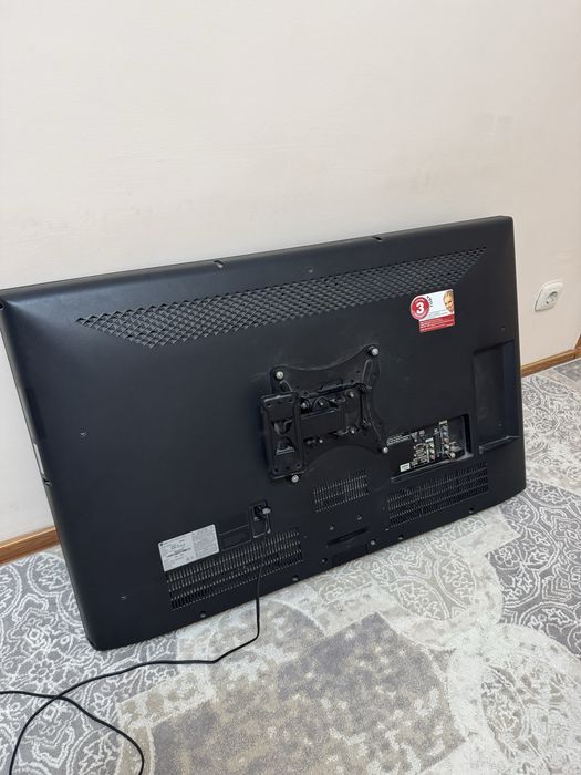 Продам телевизор