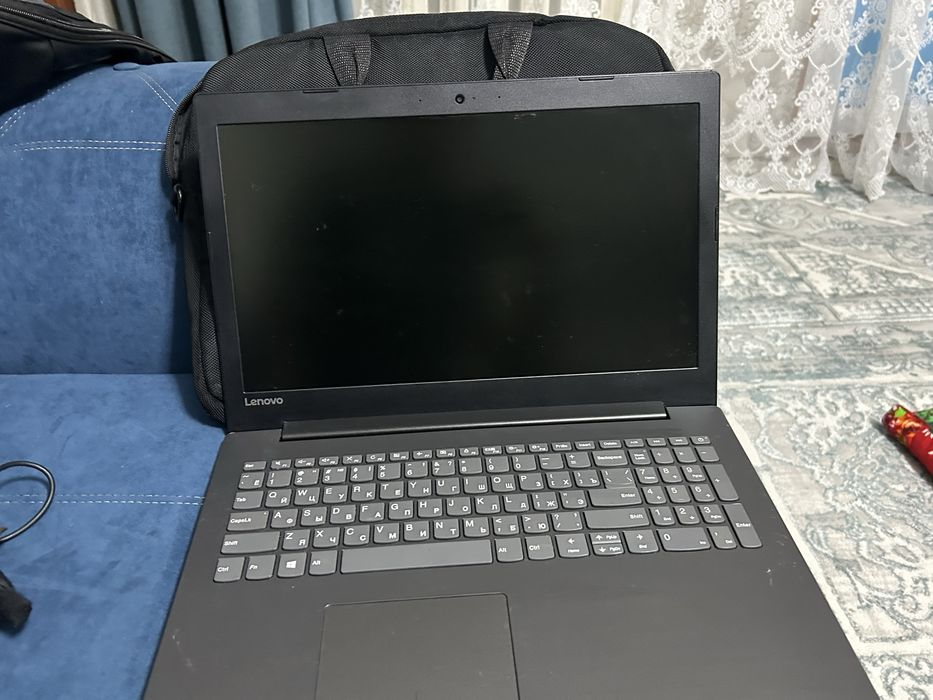 Ноутбук Lenova.      .