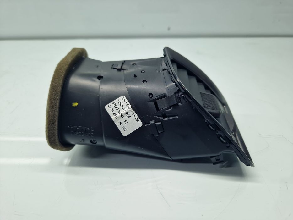 Grila aerisire stanga Opel Astra J [Fabr 2009-2015] 13300542