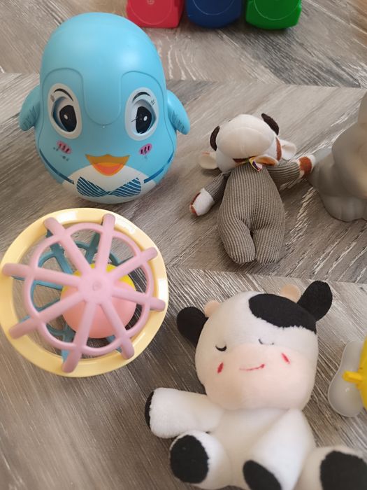 Пакет б/у игрушек для малышей