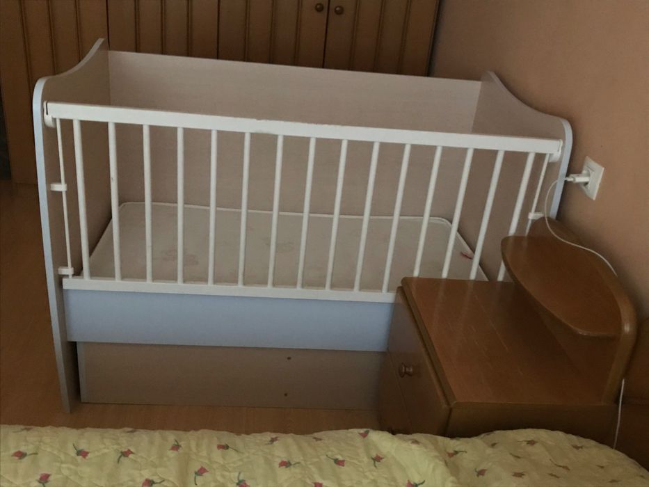 бебешко креватче люлка