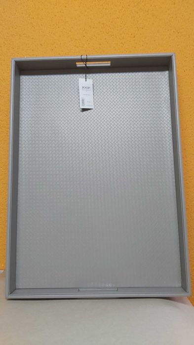 Продавам декораративни стелажи и табла за сервиране Жооб