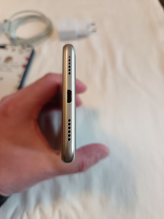 Honor 8 Lite - КАТО НОВ