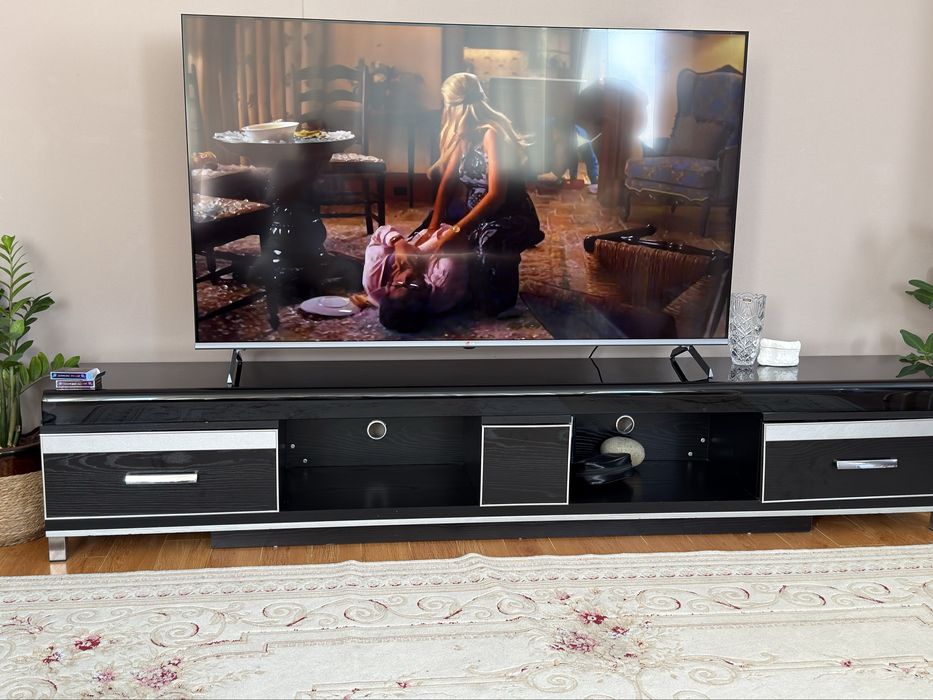 Продам тумбу под телевизор