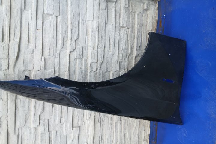 Aripa fata dreapta BMW Seria 3 E90