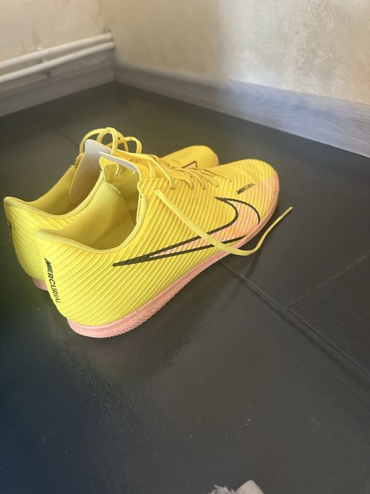 Ghete de fotbal Mercurial Vapor 15 club IC,sintetic,sala ,44 EU!