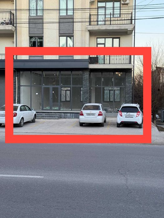 Срочно сдаётся в аренду нежилое помещение — 135 м². Кадастр готов.