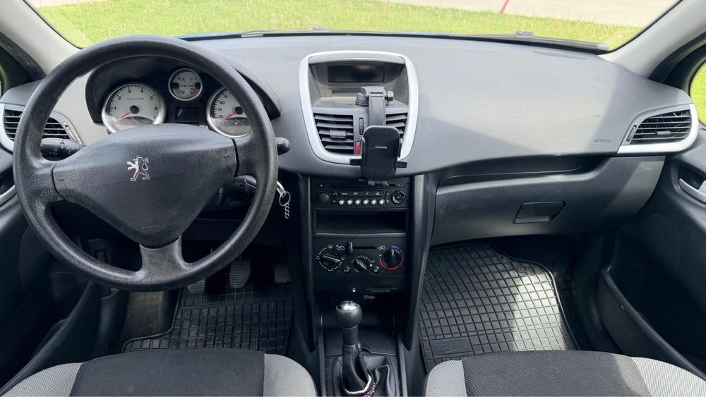 Peugeot 207 2009