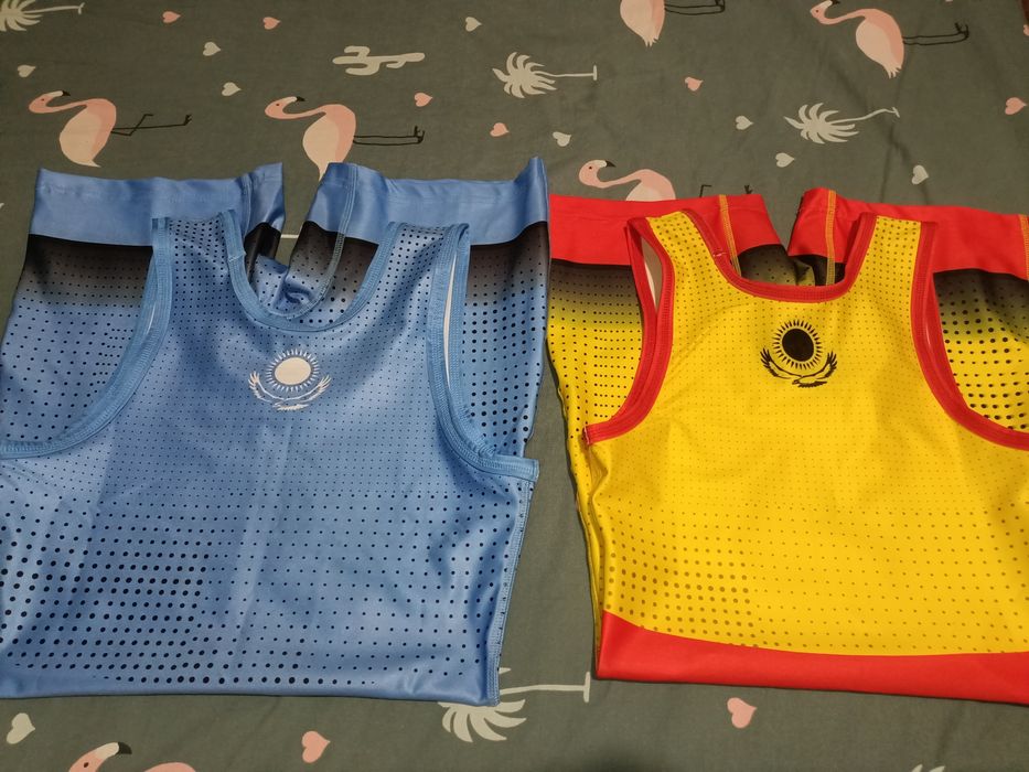 Продам новые борцовские трико.