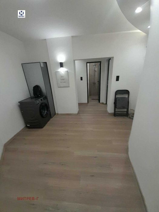 Дава се под наем Двустаен апартамент в София, Люлин 6 - 70 кв.м за 598.23 € - Снимка #3
