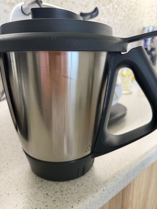 Thermomix TM6 foarte putin folosit