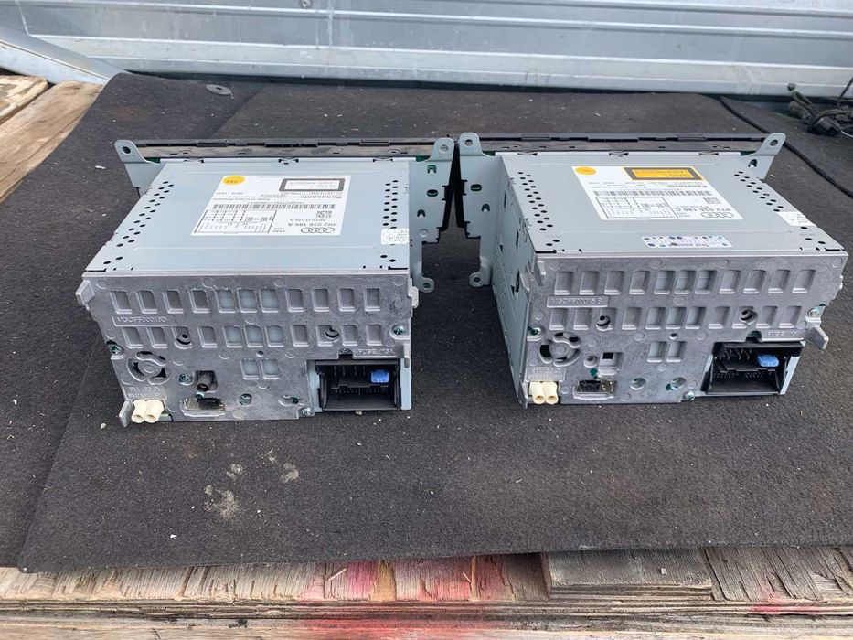 Радио СD за Ауди А4 A5 Q5 Symphony Concert 8T1035195AA