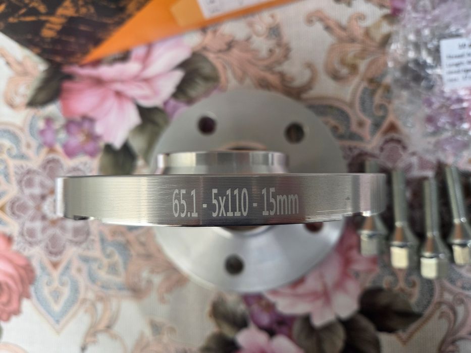 Distantieri jante alfa romeo opel saab etc  5x110. Grosime 15mm .