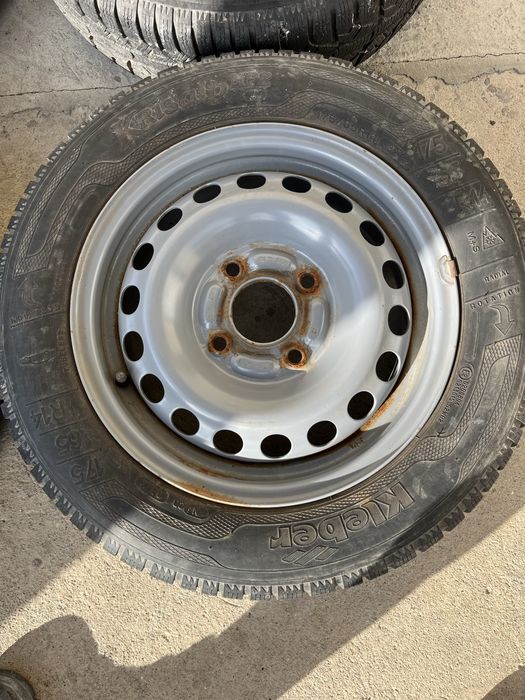 Джанти със зимни гуми R14 4x114.3