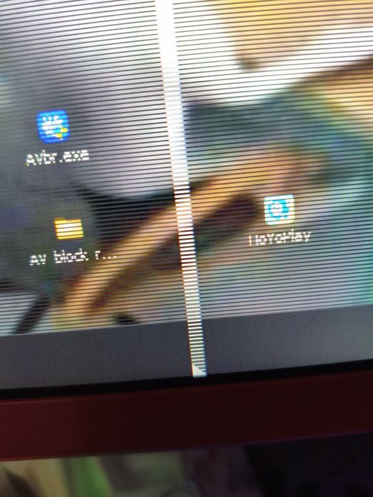 Монитор SANC с рябящей матрицей